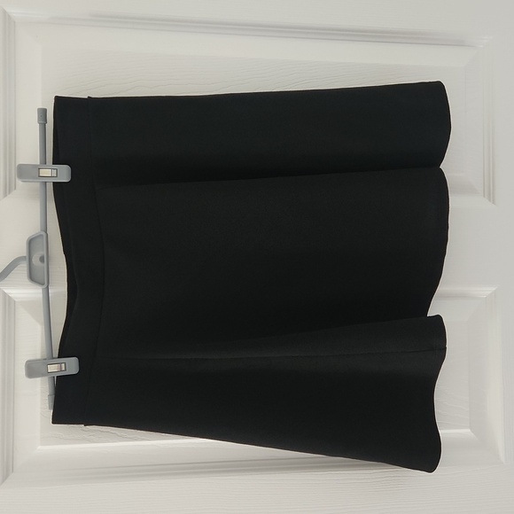 Eclipse Black Skater Skirt Size M - Picture 1 of 1